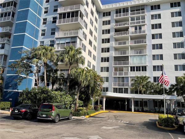 Hillcrest, 4200 Hillcrest Dr #201, Hollywood, Florida 33021, image 1
