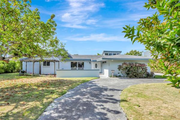 Chapman Park, 7600 SW 124th St, Pinecrest, Florida 33156, image 1