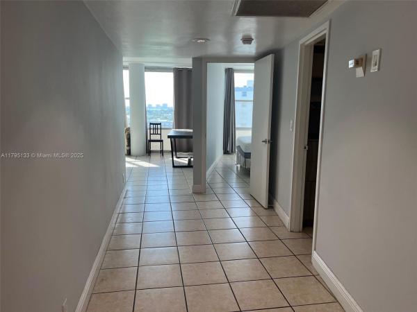 King Cole, 900 Bay Dr #913, Miami Beach, Florida 33141, image 3