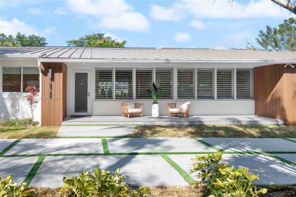 Mangowood, 14740 SW 83rd Pl, Palmetto Bay, Florida 33158, image 1
