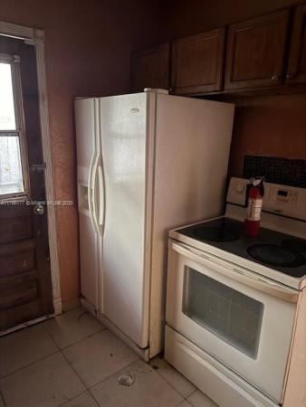 Biscayne Village Heights, 1090 NW 134th St, North Miami, Florida 33168, image 1