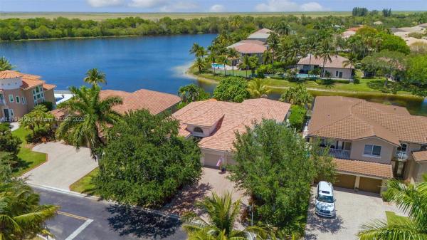 Bay Pointe, 12307 NW 49th St, Coral Springs, Florida 33076, image 1