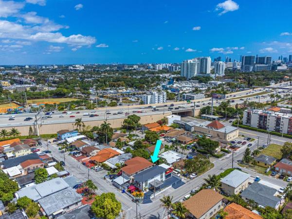 Riverside Farms, 901 NW 22nd Pl, Miami, Florida 33125, image 1