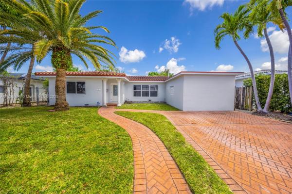 Normandy Golf Course, 640 N Shore Dr, Miami Beach, Florida 33141, image 1