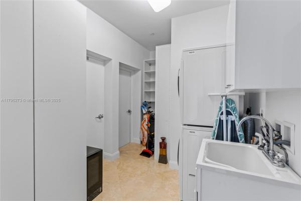 Tdr Tower 3, 15811 Collins Ave #3901, Sunny Isles Beach, Florida 33160, image 2