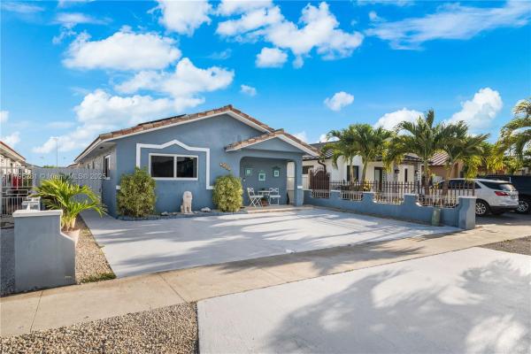 Robles Gardens, 2545 W 72nd St, Hialeah, Florida 33016, image 1