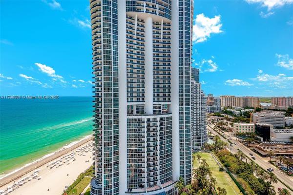 Trump Royale, 18201 Collins Ave #3405, Sunny Isles Beach, Florida 33160, image 1