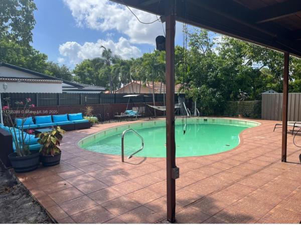 Miami Lakes Residential, 14020 Alamanda Ave, Miami Lakes, Florida 33014, image 1