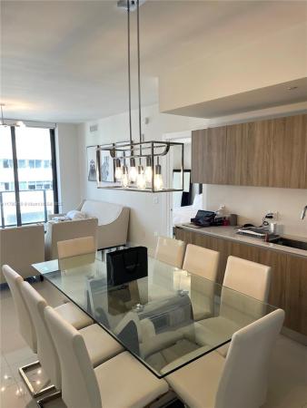 Aventura Parksquare Residences, 2960 NE 207th St #1004, Aventura, Florida 33180, image 1