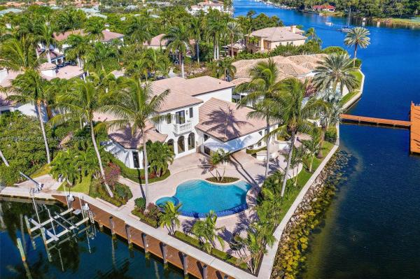 Harbour Isles, 848 Harbour Isle Pl, North Palm Beach, Florida 33410, image 3