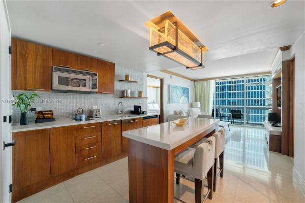 Central Carillon Beach, 6801 Collins Ave #1014, Miami Beach, Florida 33141, image 1