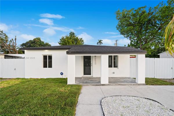 Biscayne River Gardens, 2530 NW 155th St, Miami Gardens, Florida 33054, image 1