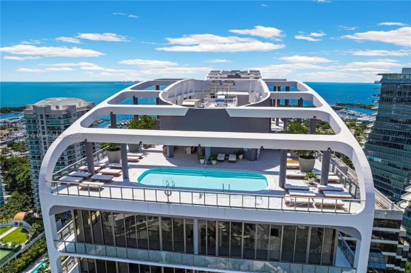 Mr C Tigertail Residences, 2678 Tigertail Ave #1205, Miami, Florida 33133, image 1