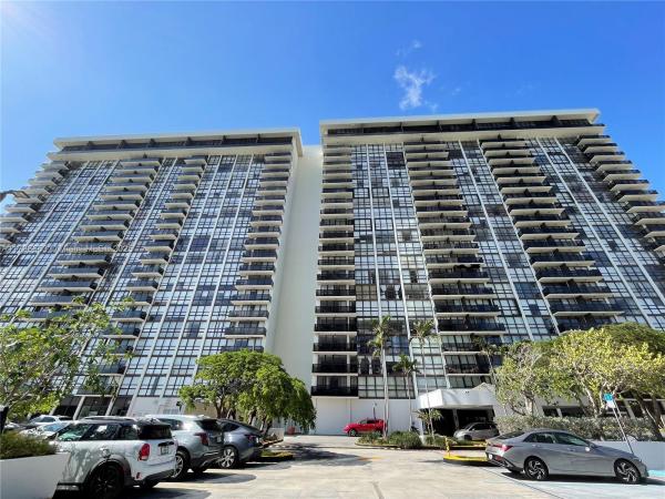 Charter Club, 600 NE 36th St #1616, Miami, Florida 33137, image 1