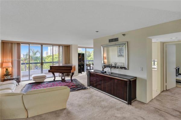 Mystic Pointe Tower 600, 3400 NE 192nd St #504, Aventura, Florida 33180, image 1