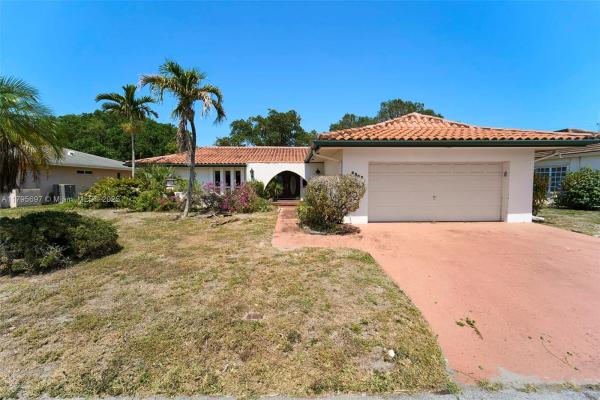 The Woodlands, 4508 King Palm Dr, Tamarac, Florida 33319, image 1