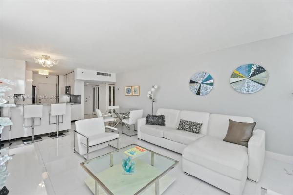 The Decoplage, 100 Lincoln Rd #611, Miami Beach, Florida 33139, image 3