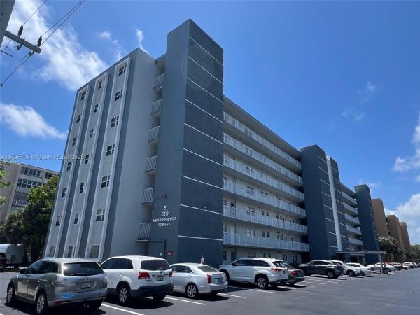 Meadowbrook Towers, 619 NE 14th Ave #507, Hallandale Beach, Florida 33009, image 1
