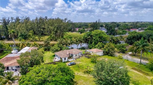 1876 NW 107th St, Miami, Florida 33167, image 1
