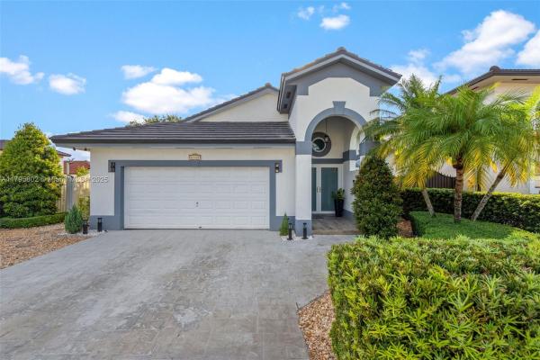Avalon Estates, 14162 NW 87th Ct, Miami Lakes, Florida 33018, image 3