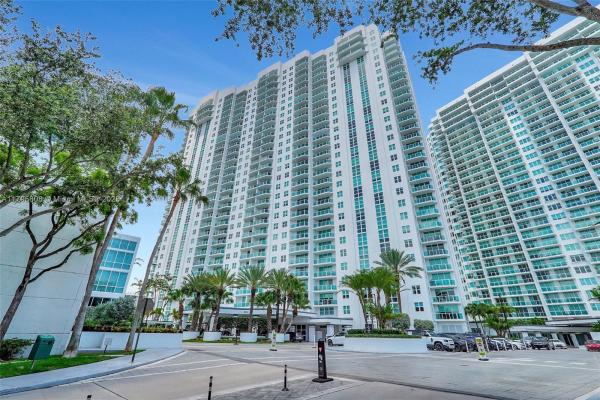 The Peninsula 2, 3301 NE 183rd St #1608, Aventura, Florida 33160, image 1