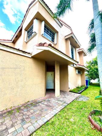 Seville Place, 19135 NW 82nd Cir Ct #23R, Hialeah, Florida 33015, image 3