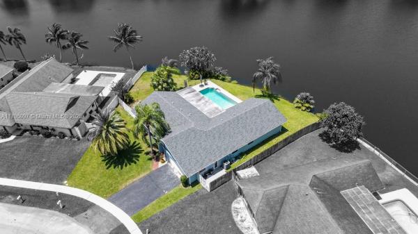Marcano Estates, 1151 NW 78th Ter, Plantation, Florida 33322, image 2