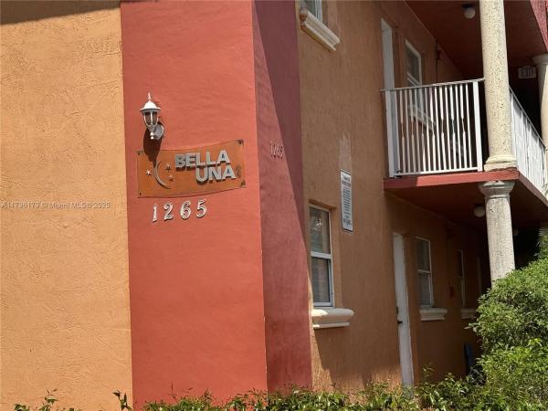 Bella Luna, 1245 W 24th St #217, Hialeah, Florida 33010, image 3