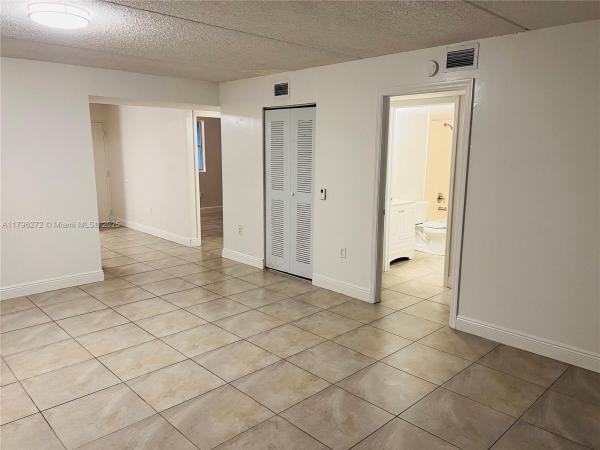 Mirassou, 6115 NW 186th St #202, Hialeah, Florida 33015, image 2