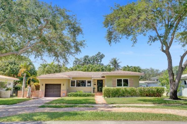 825 NE 98th St, Miami, Florida 33138, image 1
