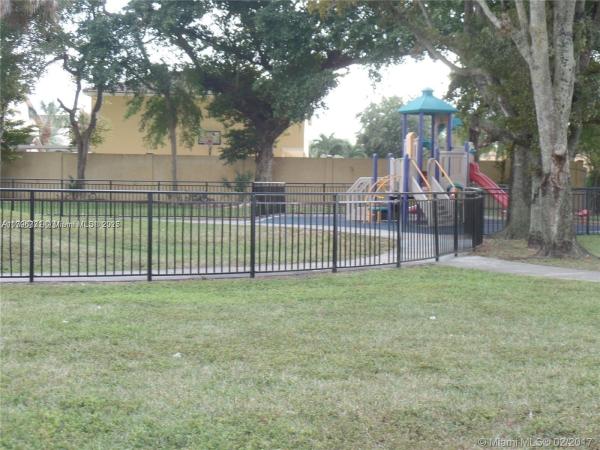 Samari Lake East, 10000 NW 80th Ct #2223, Hialeah Gardens, Florida 33016, image 1