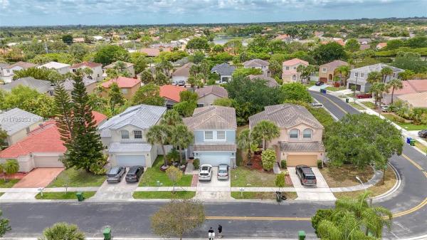 Royal Bay, 1374 NW 159th Ave, Pembroke Pines, Florida 33028, image 1