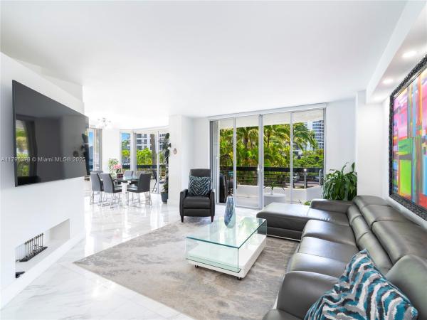 Mystic Pointe Tower 100, 19195 NE 36th Ct #201, Aventura, Florida 33180, image 3
