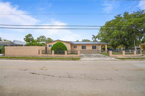 New Shenandoah, 1900 SW 24th St, Miami, Florida 33145, image 1