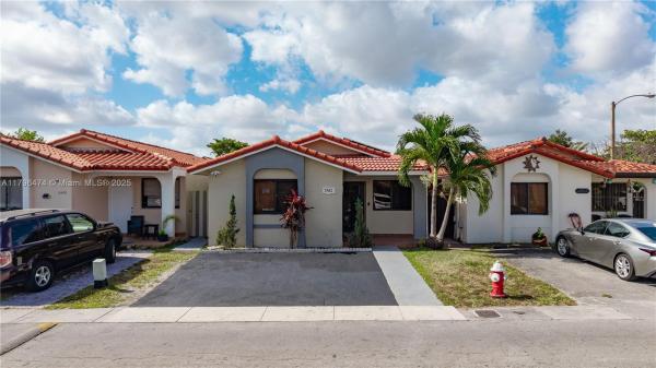 El Prado By The Lake, 2462 W 65th St, Hialeah, Florida 33016, image 1