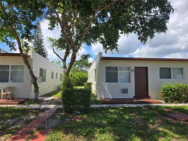 Hollywood Little Ranches, 2246 Fillmore St, Hollywood, Florida 33020, image 3