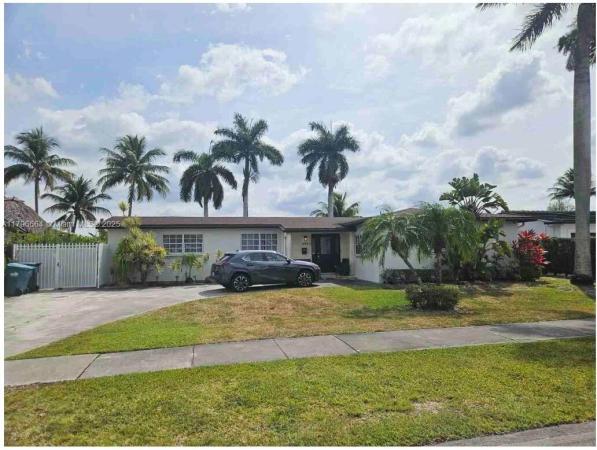 17931 NW 85th Ave, Hialeah, Florida 33015, image 1