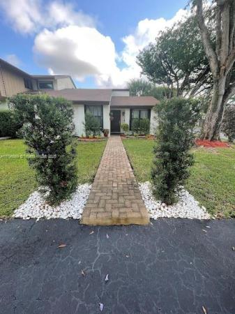 12815 SW 71st Ln, Miami, Florida 33183, image 1