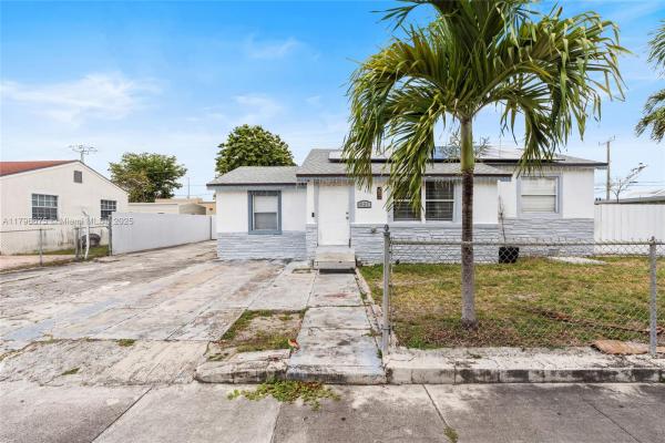 Marjohn Park, 621 E 8th St, Hialeah, Florida 33010, image 1