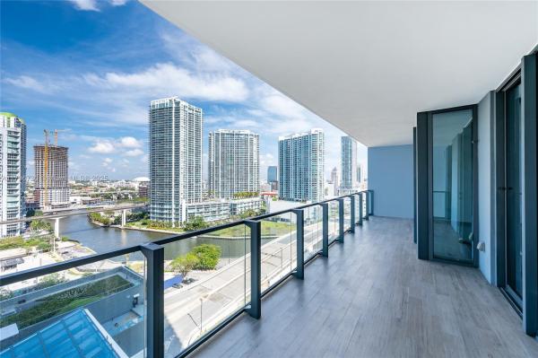 Reach Brickell City Centre, 68 SE 6th St #1510, Miami, Florida 33131, image 1