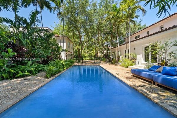 La Gorce Golf, 5812 Alton Rd, Miami Beach, Florida 33140, image 1