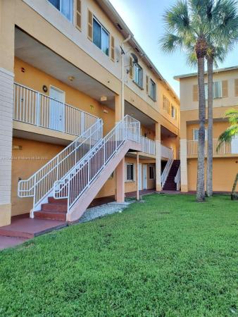6225 Kendale Lakes Cir #252, Unincorporated Dade County, Florida 33183, image 1