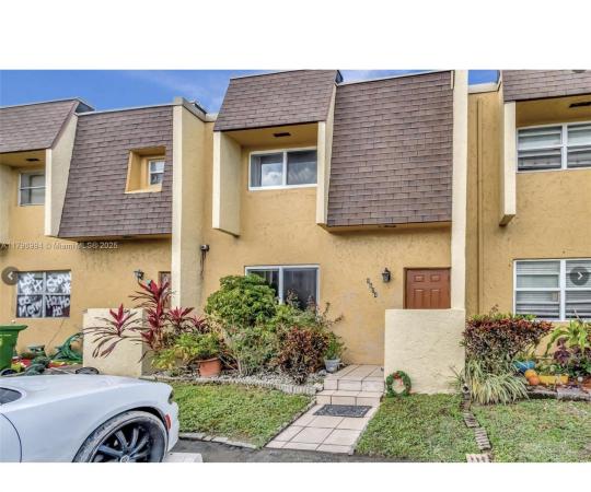 Blueberry Hill, 5624 Blueberry Ct #168, Lauderhill, Florida 33313, image 1
