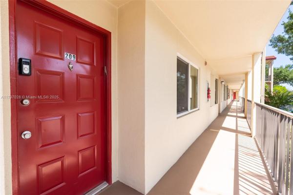 Cambridge At Century Village, 1101 SW 128th Ter #209C, Pembroke Pines, Florida 33027, image 1