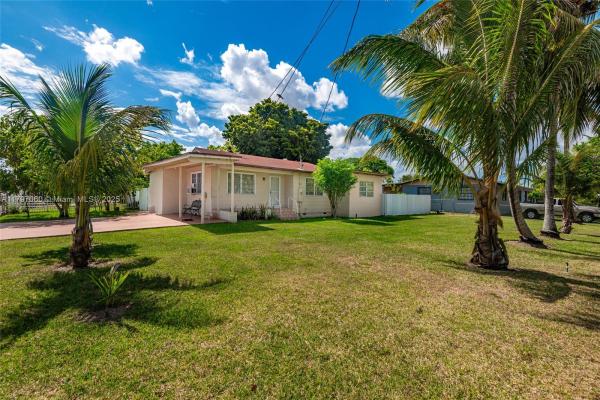 El Dorado Plains, 4170 SW 95th Ave, Olympia Heights, Florida 33165, image 2
