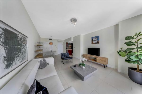 Isola, 770 Claughton Island Dr #PH-26, Miami, Florida 33131, image 2