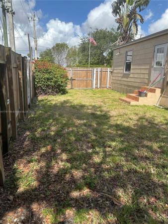 Miami Springs No HOA, 201 Ludlam Dr, Miami Springs, Florida 33166, image 2