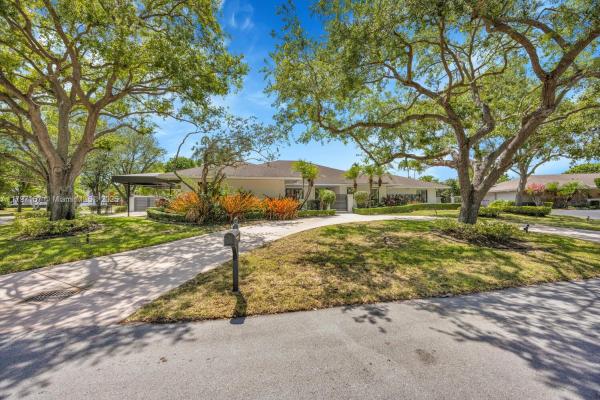 Clinton Grove Estates, 15920 SW 81st Ave, Palmetto Bay, Florida 33157, image 1