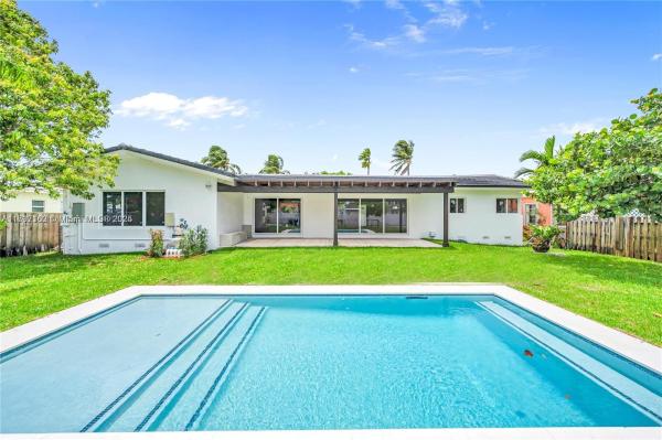 Hollywood Lakes, 1418 Jefferson St #1418, Hollywood, Florida 33020, image 1