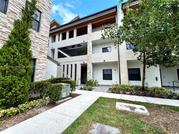 Apex At Park Central, 8175 NW 104th Ave #21, Doral, Florida 33178, image 2